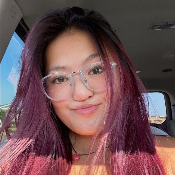 Meet your Posher, Lily - Picture 1 of 1